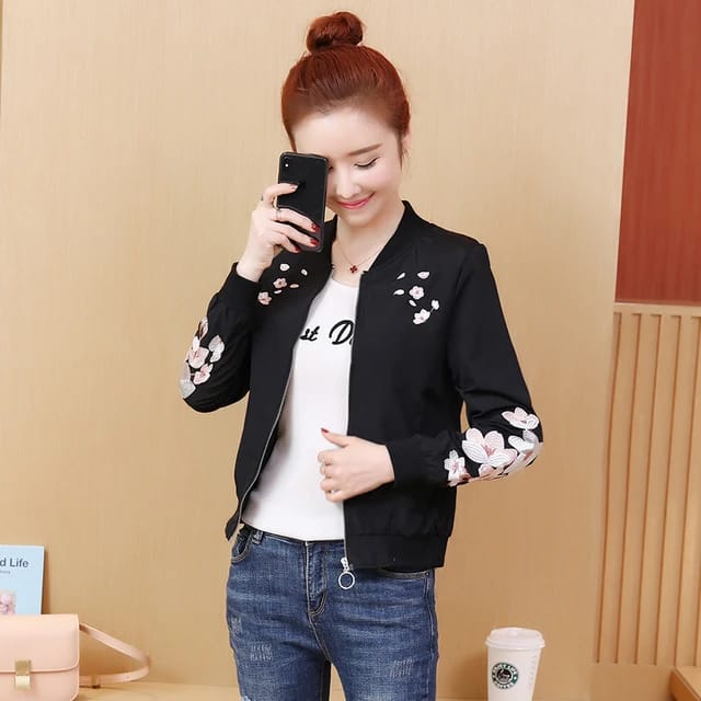 New Top Ladies Winter Jacket 2025 _ Winter New Collection For Women - Jacket For Women - Black  ( Size M )